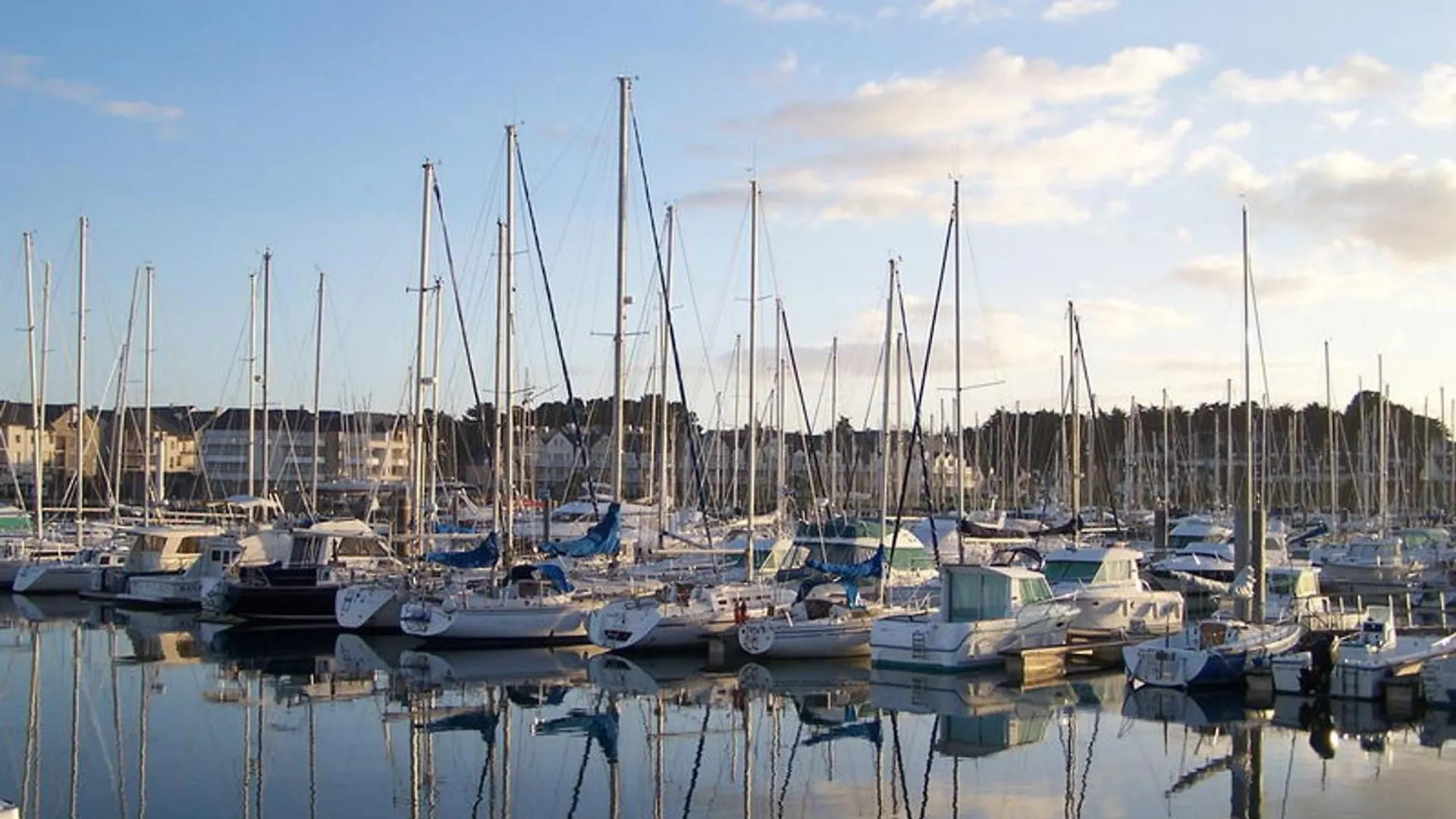 Apartment Appartement 4 Pers A Arzon, Piscine Et Parking, Proche Plage Et Port - Fr-1-775-21 Frankreich